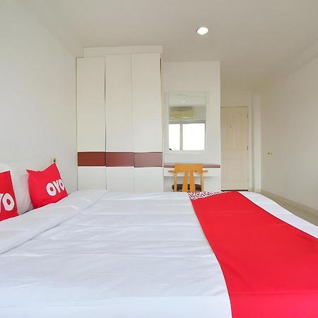 Oyo 498拉达旺别墅 曼谷 外观 照片