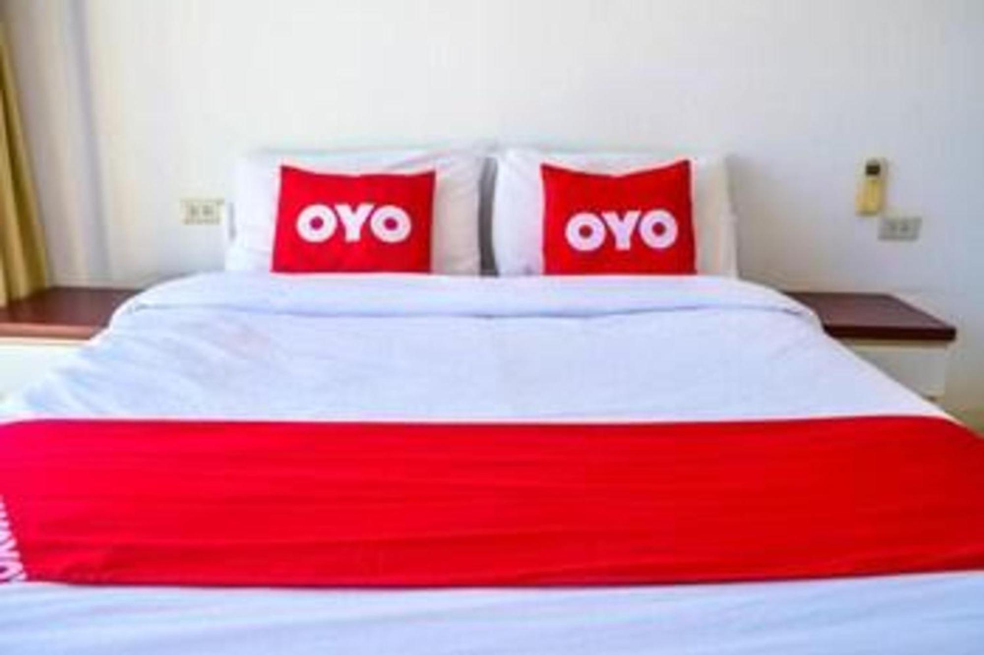 Oyo 498拉达旺别墅 曼谷 外观 照片