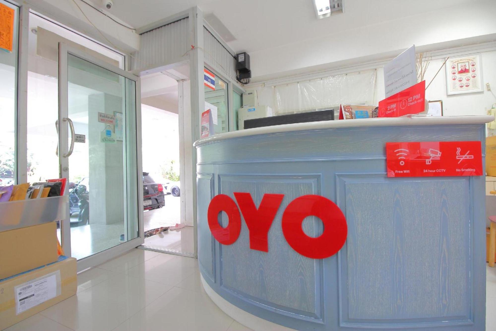 Oyo 498拉达旺别墅 曼谷 外观 照片